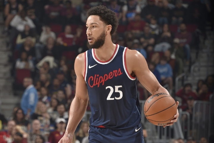 16状元从4000万+到底薪？尼记：尼克斯对签下本-西蒙斯有强烈兴趣