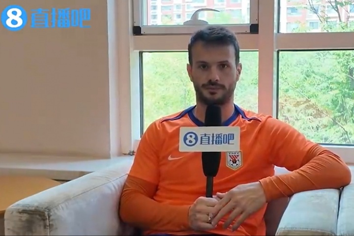 视频版来啦！直播吧专访卡扎伊什维利，一同畅聊赛场内外话题