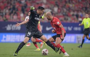 王大雷妻子再回应此前发文：真实想法就发了，不是演戏或夫唱妇随