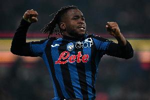 就不降价！当地媒体：如果没有合适报价，亚特兰大准备留下卢克曼