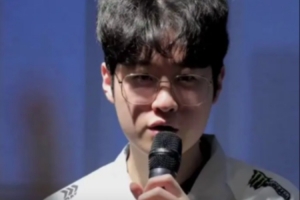 zeus：很遗憾输掉了比赛下一次努力赢下来，感谢大家为我们应援