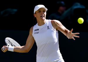 武网首秀告捷！斯瓦泰克两个6-1横扫对手，晋级武网第三轮