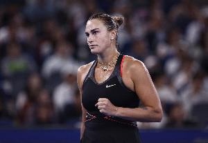 20连胜告终！萨巴伦卡职业生涯首次在武汉网球公开赛输球