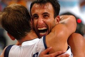 杨毅：给中国一个巅峰马努能进奥运四强 当时我们就缺支配球能手