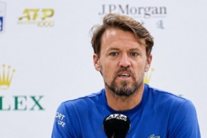 瓦舍罗教练：这段经历就像童话故事，他成为了冠军，真是难以置信