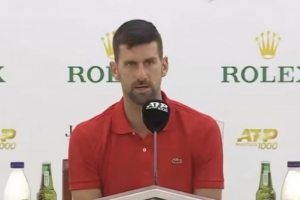 记者多次询问身体状况，德约：不能回答你，请问下一个问题