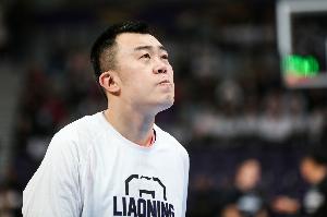 杨鸣：韩德君能够在退役后回归参加全运会 对整个球队都是鼓舞