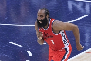 巴爷：哈登新赛季可能场均拿个17分+三双 让比尔承担更多得分任务