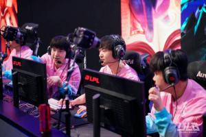 真是elk遥控打野ELK：上路那波越塔我觉得能越 但是判断差了