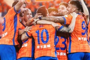 2025.10.26日15:30中超联赛第28轮 山东泰山VS上海海港