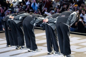 AL遗憾止步八强，LPL官方：纵使此征落幕，路途漫漫笃行不辍