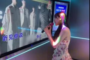 已经出圈？网友在KTV发现可以点歌并且演唱《突然的陀螺》