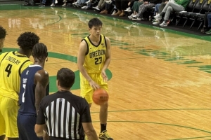 状态不佳！林葳半场替补出战6分钟 3投0中&罚球2中1拿到1分1犯规